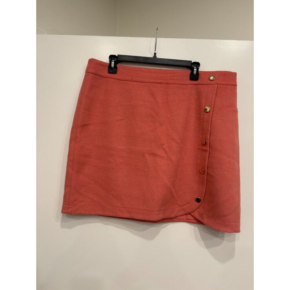 Loft Skirt  Size 14 Plus - New with tags!